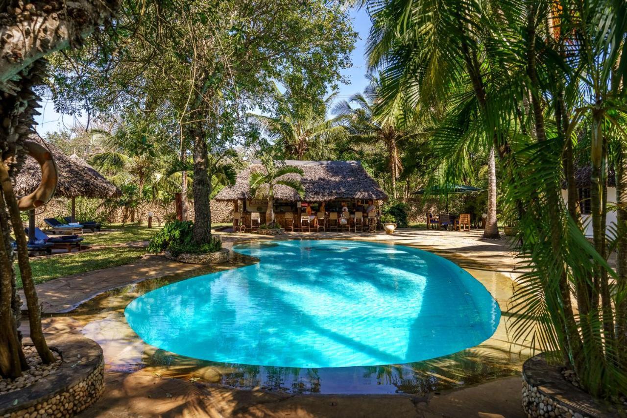 Diani Marine Divers Village Diani Beach Ngoại thất bức ảnh