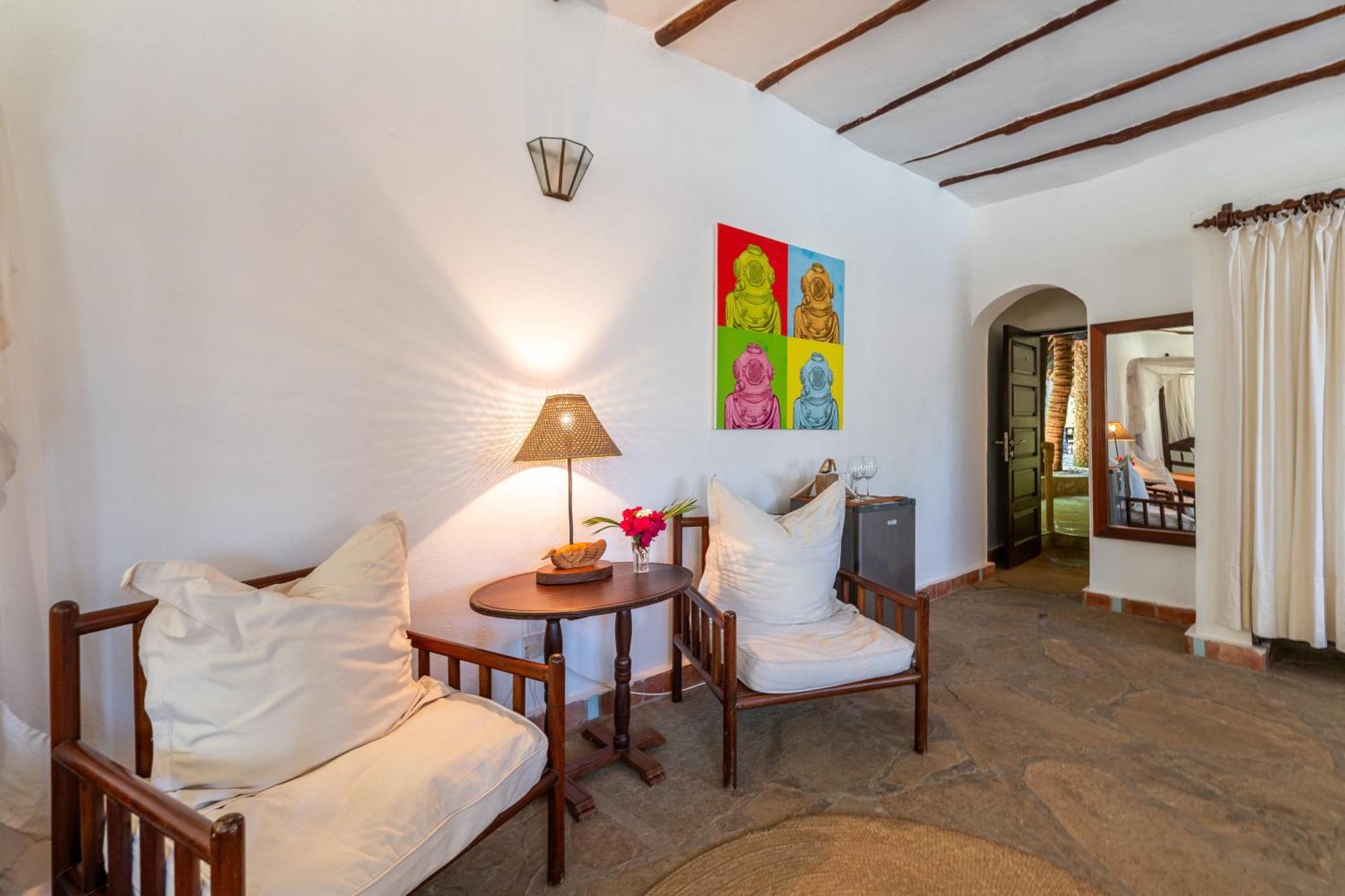 Diani Marine Divers Village Diani Beach Ngoại thất bức ảnh